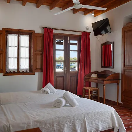 Siroco Patmos 斯科拉