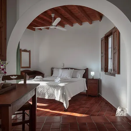 公寓 Siroco Patmos *